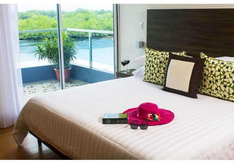 Puerto Azul Hotel Y Club Nautico Chacarita Rum bild